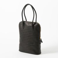 クロコブラック